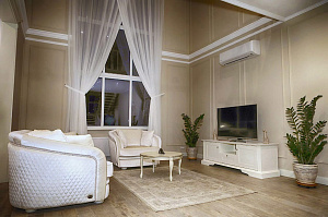 Фото Полуглянцевая моющаяся краска для стен JOBI Seidenlatex