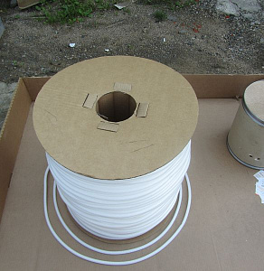 Фото Термостойкий уплотнительный шнур для дорожного полотна и стыков Брит